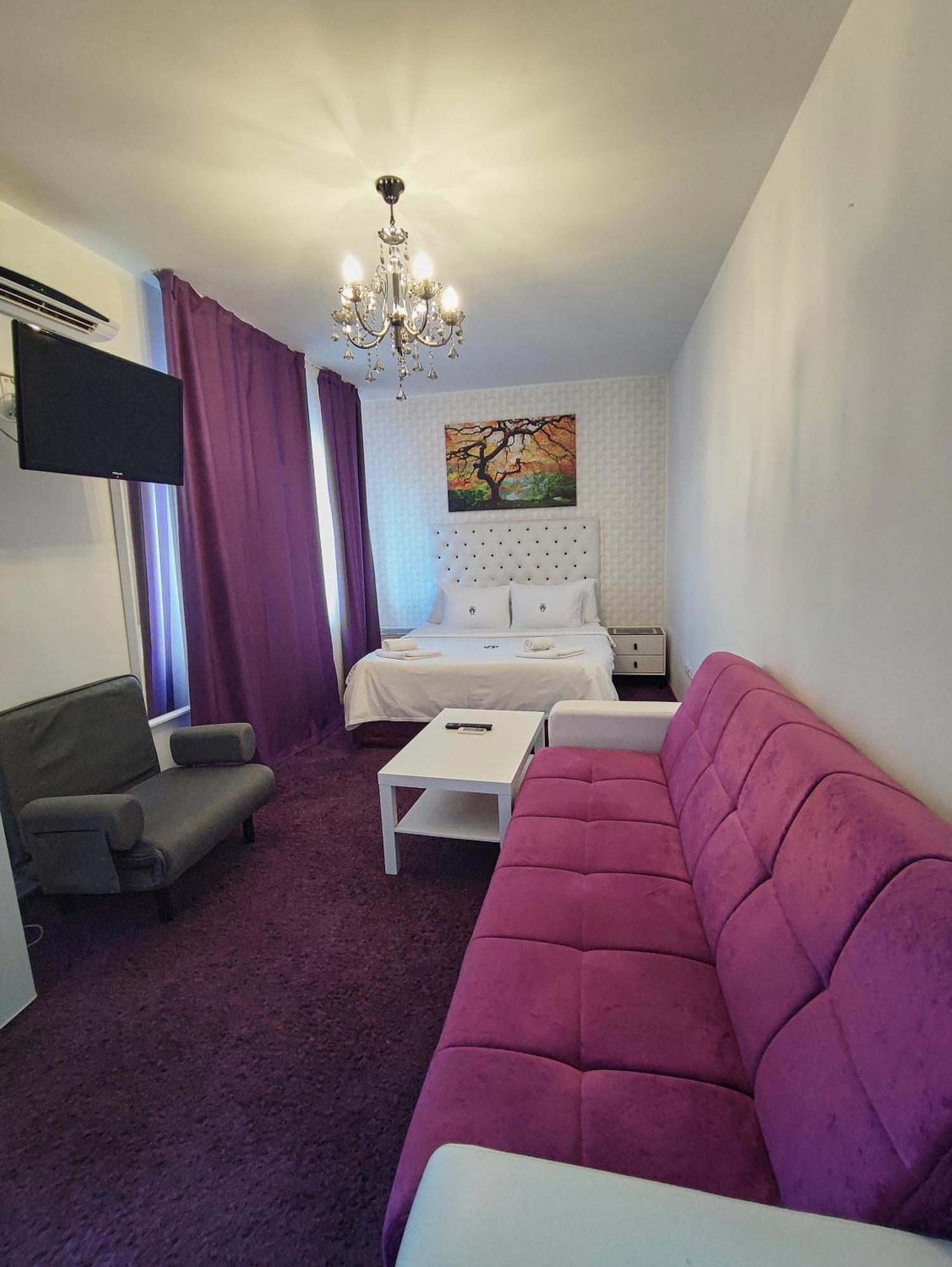 Iris Boutique Therme & Bucharest Otopeni Airport Exterior foto